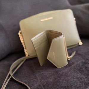 Michael kors bag and wallet